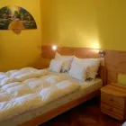1 üzleti kép ADÉL APARTMAN Idegenforgalom & Utazás ban/ben Sárvár VA