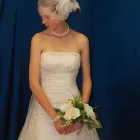 1 üzleti kép AMIRA ESKÜVŐI RUHASZALON Üzletek ban/ben Székesfehérvár FE