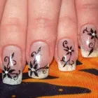 9 üzleti kép ANCSÁK MÍLA - PEDIKŰR, MANIKŰR, MŰKÖRÖM Körömszalon ban/ben Budafok BU