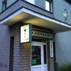 1 üzleti kép ARANYALMA GYÓGYSZERTÁR GYŐR. ARANYALMA PATIKA BT. FIÓKGYÓGYSZERTÁRAK: MEZŐÖRS, TÖLTÉSTAVA, GYŐRSÁG Gyógyszertárak ban/ben Győr GS