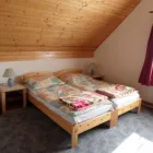 10 üzleti kép ASTEROPE PANZIÓ ÉS APARTMANHÁZ Motel, panzió ban/ben Budaörs PE