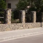 40 üzleti kép BENGYIK ZOLTÁN LAKATOSMESTER Otthon és Építőipar ban/ben Pákozd FE