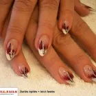 1 üzleti kép BRILL-NAILS BT. KÖRÖMKOZMETIKA, MŰKÖRÖMALAPANYAG KIS- ÉS NAGYKERESKEDÉS Szépségszalon, kozmetika ban/ben Debrecen HB