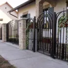 2 üzleti kép CASALIS BT. Restaurálás ban/ben Kiskunhalas BK