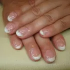 7 üzleti kép CSICSAINÉ PAPP KRISZTINA Körömszalon ban/ben Várpalota VE