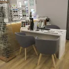 4 üzleti kép CVIKKER OPTIKA Optika, optikai cikkek ban/ben Szolnok JN