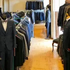 12 üzleti kép DON FETIBO ÖLTÖNY- ÉS DIVATHÁZ Ruházat ban/ben Debrecen HB