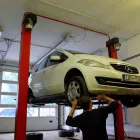 12 üzleti kép E+Z BENZ AUTÓSEGÉLY SZOLGÁLTATÓ KFT. Autó-motor alkatrész ban/ben Szentendre PE