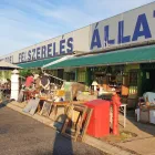10 üzleti kép ECSERI FLEA MARKET Üzletek ban/ben Budapest