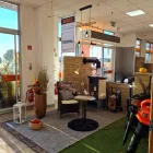 2 üzleti kép FALCONERI Formaruházat ban/ben Budapest PE