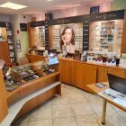 3 üzleti kép FESZL OPTIKA Optika, optikai cikkek ban/ben Budapest PE
