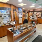 9 üzleti kép FESZL OPTIKA Optika, optikai cikkek ban/ben Budapest PE