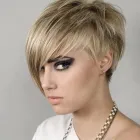 3 üzleti kép FODRÁSZ HÁZIKÓ Szépségszalon, kozmetika ban/ben Kecskemét BK