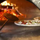 1 üzleti kép FÓRUM PIZZA Pizzériák ban/ben Tapolca VE
