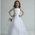 1 üzleti kép GÁLA ESKÜVŐI RUHASZALON Üzleti szolgáltatások ban/ben Bicske FE