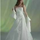 3 üzleti kép GÁLA ESKÜVŐI RUHASZALON Üzleti szolgáltatások ban/ben Bicske FE