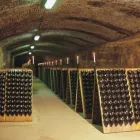 1 üzleti kép GARAMVÁRI SZŐLŐBIRTOK VINÁRIUM KFT. Vendéglátás ban/ben Budafok BU