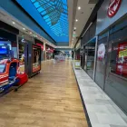 4 üzleti kép GYŐR PLÁZA Üzletek ban/ben Győr GS