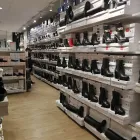 5 üzleti kép GYŐR PLÁZA Üzletek ban/ben Győr GS