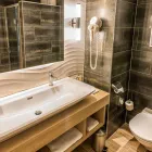 49 üzleti kép HOLIDAY INN BUDAPEST - BUDAÖRS Üzleti szolgáltatások ban/ben Budapest PE
