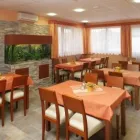 6 üzleti kép JASMIN FOGÁSZAT ÉS PANZIÓ Idegenforgalom & Utazás ban/ben Mosonmagyaróvár GS