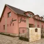 10 üzleti kép JASMIN FOGÁSZAT ÉS PANZIÓ Idegenforgalom & Utazás ban/ben Mosonmagyaróvár GS