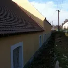 1 üzleti kép KHARISZ KFT. Otthon és Építőipar ban/ben Veszprem VE