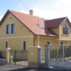 10 üzleti kép KHARISZ KFT. Otthon és Építőipar ban/ben Veszprem VE