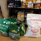 12 üzleti kép KISVAKOND MEZŐGAZDASÁGI BOLT Mezőgazdasági szakboltok ban/ben Székesfehérvár FE