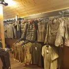 1 üzleti kép KOS FASHION VADÁSZCENTRUM Szemészet, látszerész ban/ben Abda GS