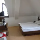 8 üzleti kép LACI BETYÁR FOGADÓ Vendéglátás ban/ben Hajdúszoboszló HB