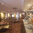 8 üzleti kép MILLENNIUM COURT, BUDAPEST - MARRIOTT EXECUTIVE APARTMENTS Idegenforgalom & Utazás ban/ben Budapest
