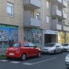2 üzleti kép MONTE GRAPPA MOBILI BÚTORBOLT Üzletek ban/ben Budapest