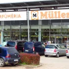 5 üzleti kép MÜLLER Üzleti szolgáltatások ban/ben Dunaújváros FE
