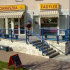 9 üzleti kép ÖCSI CUKRÁSZDA Vendéglátás ban/ben Győr GS