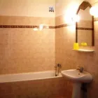1 üzleti kép ÖREG TÓ CLUB HOTEL Idegenforgalom & Utazás ban/ben Tata KE