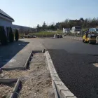 17 üzleti kép RECSKÓ ERVIN - ASZFALTOZÁS, ÚTÉPÍTÉS Aszfaltozás ban/ben Papkeszi VE