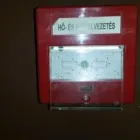 1 üzleti kép REMENYIK SÁNDOR VILLANYSZERELŐ MESTER BIZTONSÁGTECHNIKAI FELÜLVIZSGÁLÓ Villanyszerelés, épületvillamosság ban/ben Budapest