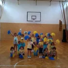 3 üzleti kép REVANS TÁNC Tábor, erdei iskola ban/ben Budapest PE