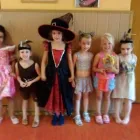 10 üzleti kép REVANS TÁNC Tábor, erdei iskola ban/ben Budapest PE