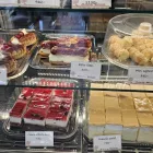 3 üzleti kép ROZMARING CUKRÁSZDA EGER Édességek ban/ben Eger HE