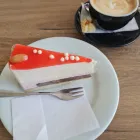 11 üzleti kép ROZMARING CUKRÁSZDA EGER Édességek ban/ben Eger HE