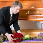 8 üzleti kép SILENCIO TEMETKEZÉS BÓKA ZOLTÁN Temetkezés ban/ben Andocs SO