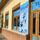 2 üzleti kép SKY LAB Laboratóriumok ban/ben Békéscsaba BC