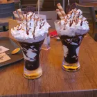 8 üzleti kép SUMMER FAGYIZÓ ÉS KÁVÉZÓ Vendéglátás ban/ben Zamárdi SO