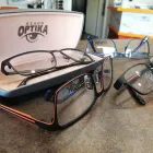 6 üzleti kép SZABÓ OPTIKA Optika, optikai cikkek ban/ben Sárvár VA