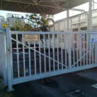 15 üzleti kép SZAKÁL KAPUTECHNIKA Otthon és Építőipar ban/ben Miskolc BZ