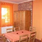 3 üzleti kép SZÁLLÁS TATA Üzleti szolgáltatások ban/ben Tata KE