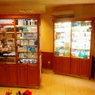 2 üzleti kép SZENT GYÖRGY PATIKA GYŐR A VÁROS HOMEOPATIKÁJA BENU GYÓGYSZERTÁR Gyógyszertárak ban/ben Győr GS