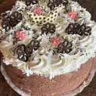 4 üzleti kép SZENT LŐRINC CONFECTIONERY Cukrászdák ban/ben Eger HE